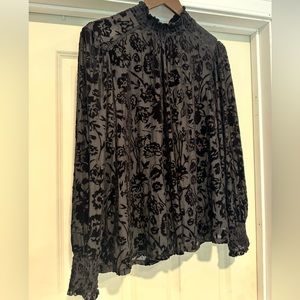 Elegant black dress top